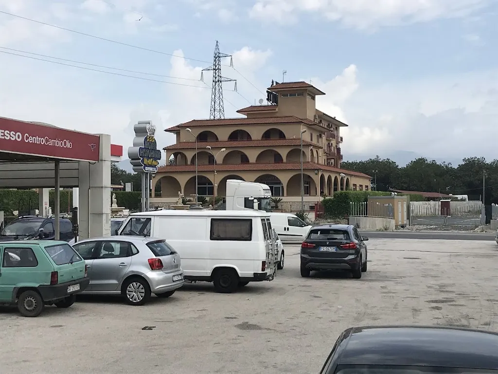 Tony Otterman_Re Di Cuori Hotel_Caianello_review