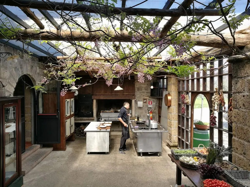 Agriturismo Il Contadino di Berardino Lombardo restaurant in Caianello