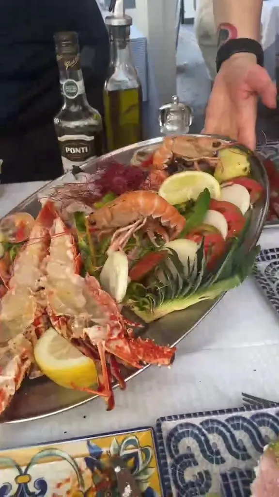 Vinecó Ristorante&Pizzeria_Campagna_slider_image_2