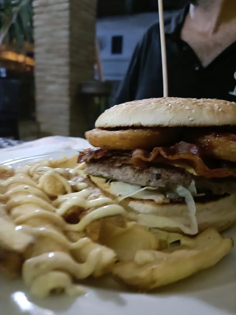 Menu_Serio Bistrot Wine Bar_Calvi Risorta_image_2