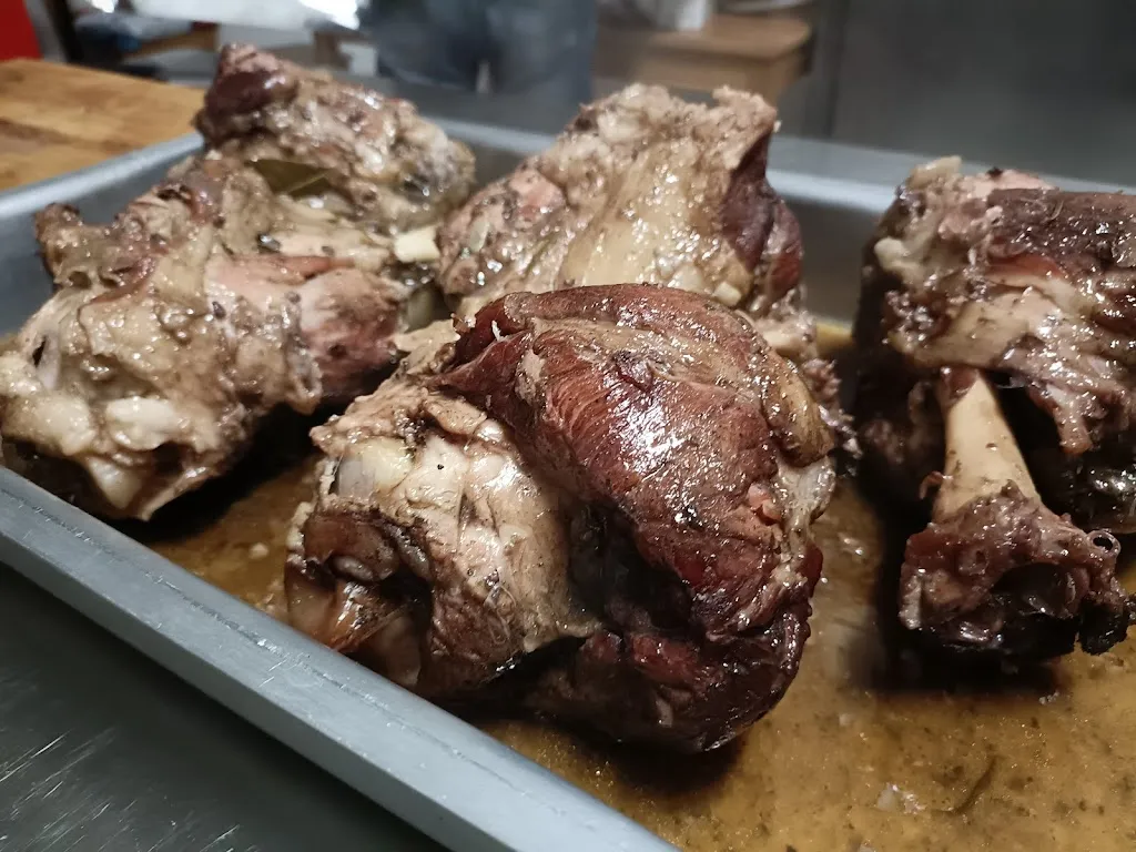 Menu_Serio Bistrot Wine Bar_Calvi Risorta_image_8