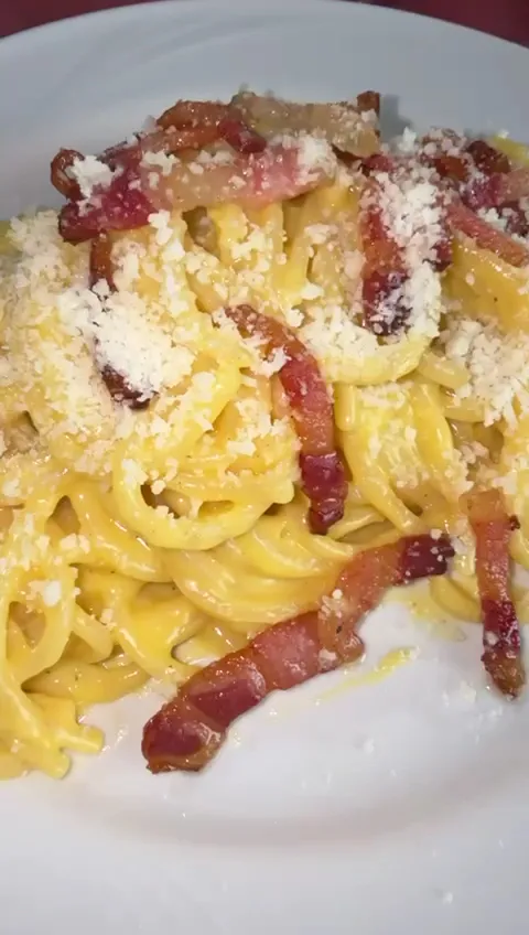 Pasquale Bucciaglia_SOSTA CALENA_Calvi Risorta_review