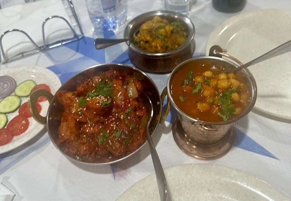 sharmila johnston_Lo Zafferano Ristorante Indiano e Pizzeria_Cancello-Arnone_review