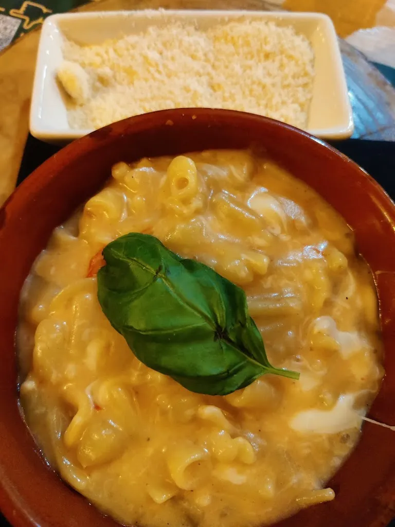 Vera Valerio_Radici_Cancello-Arnone_review