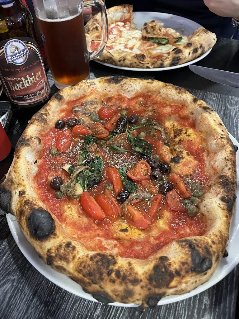 Napul'è_Cancello-Arnone_slider_image_3