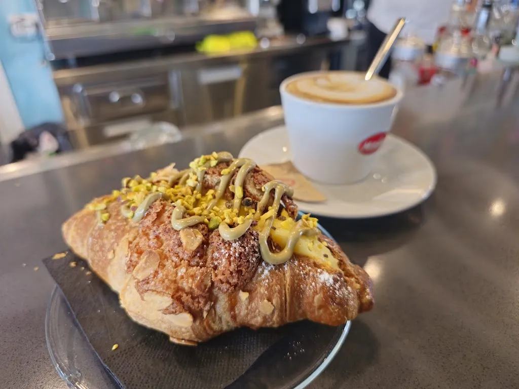 Cesare Gaspari_ALTROCHÉ - Tapas & Drink_Francavilla al Mare_Bewertung