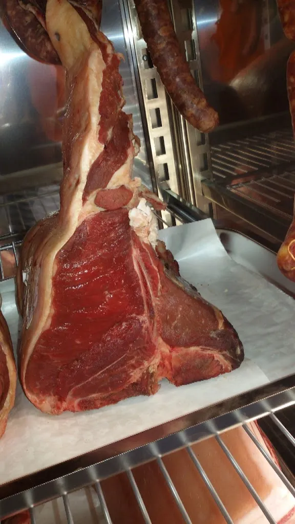 Braceria Fattorie Migliozzi_Cancello-Arnone_slider_image_3