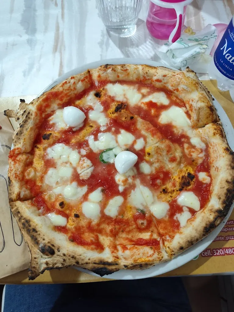 Annamaria Federico_Pizzeria La Piazzetta_Cancello-Arnone_review