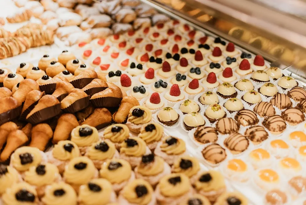 Miele - Pasticceria Napoletana_Francavilla al Mare_slider_image_3