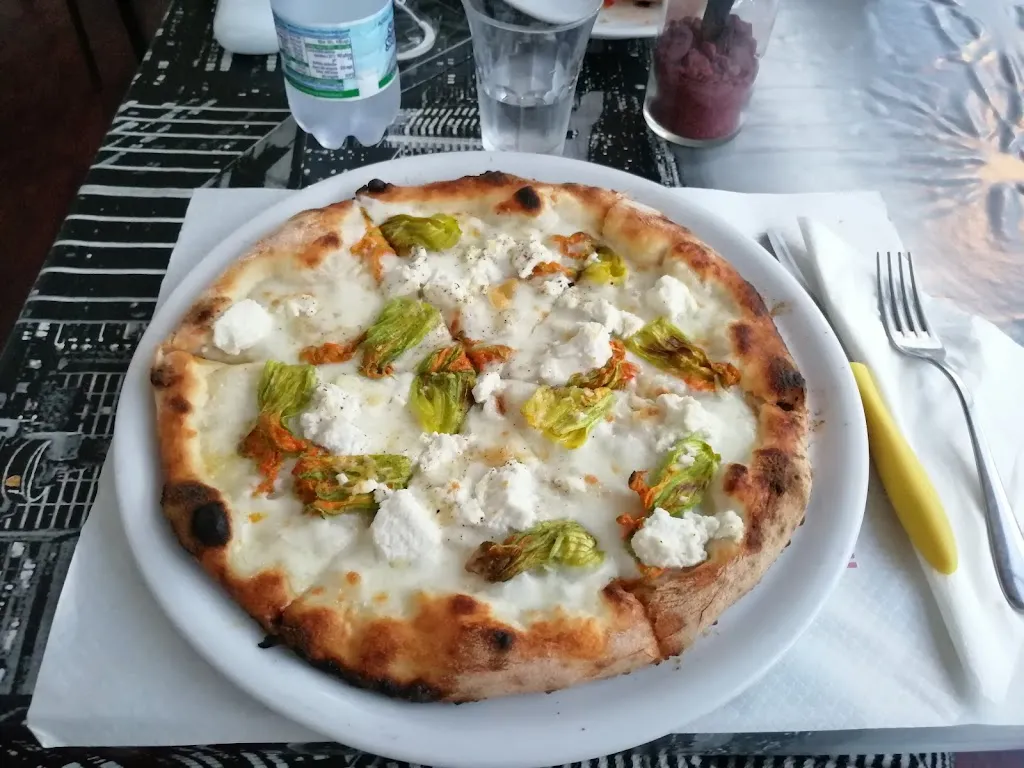 Locanda 32_Capezzano Inferiore_slider_image_3