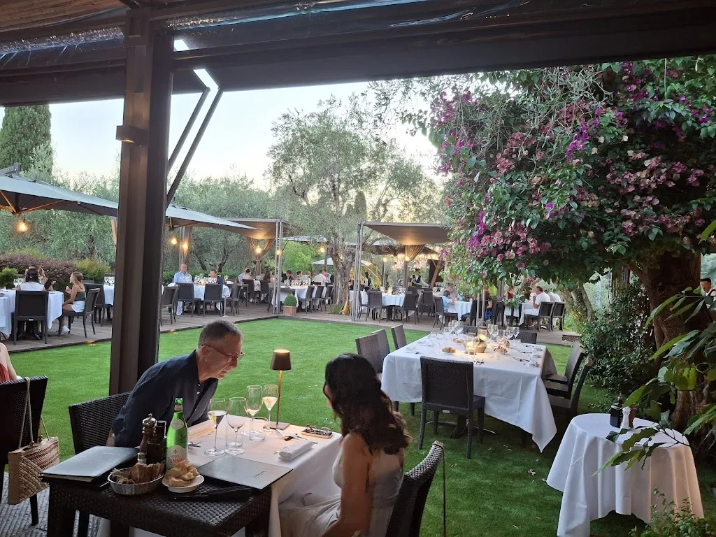 Ristorante La Dogana_Capezzano-Cologna_slider_image_3