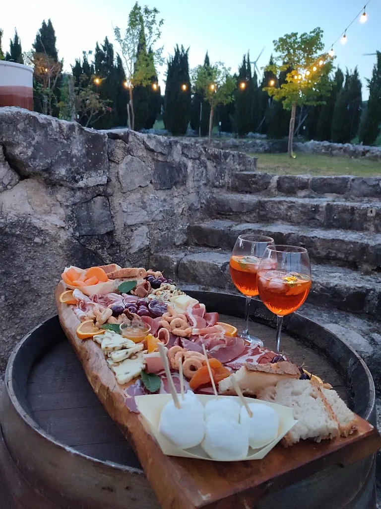 Tenuta Vittoria_Caposele_slider_image_2