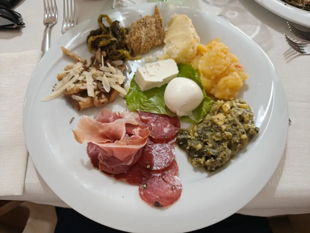 Lo Spigolo_Caposele_slider_image_2