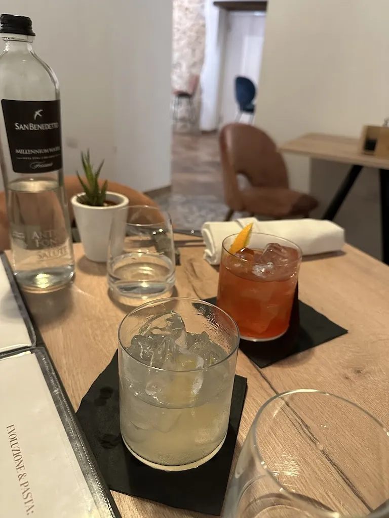 Nic Field_Ex Novo Restaurant & Drink_Capaccio_review