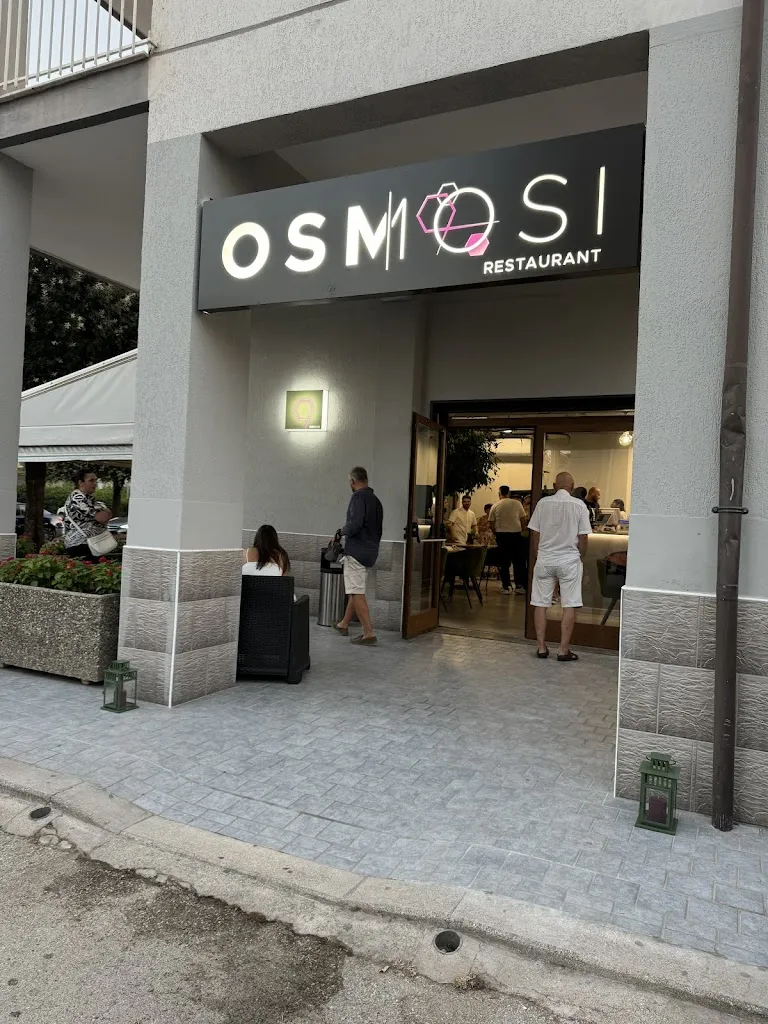 Osmosi Paestum Restaurant restaurant in Capaccio