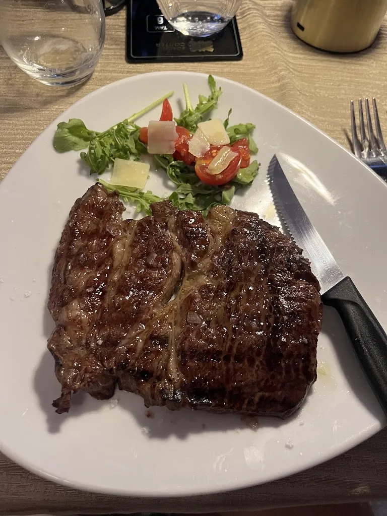 Borgo Contea Pizza&Cucina_Capaccio_slider_image_3