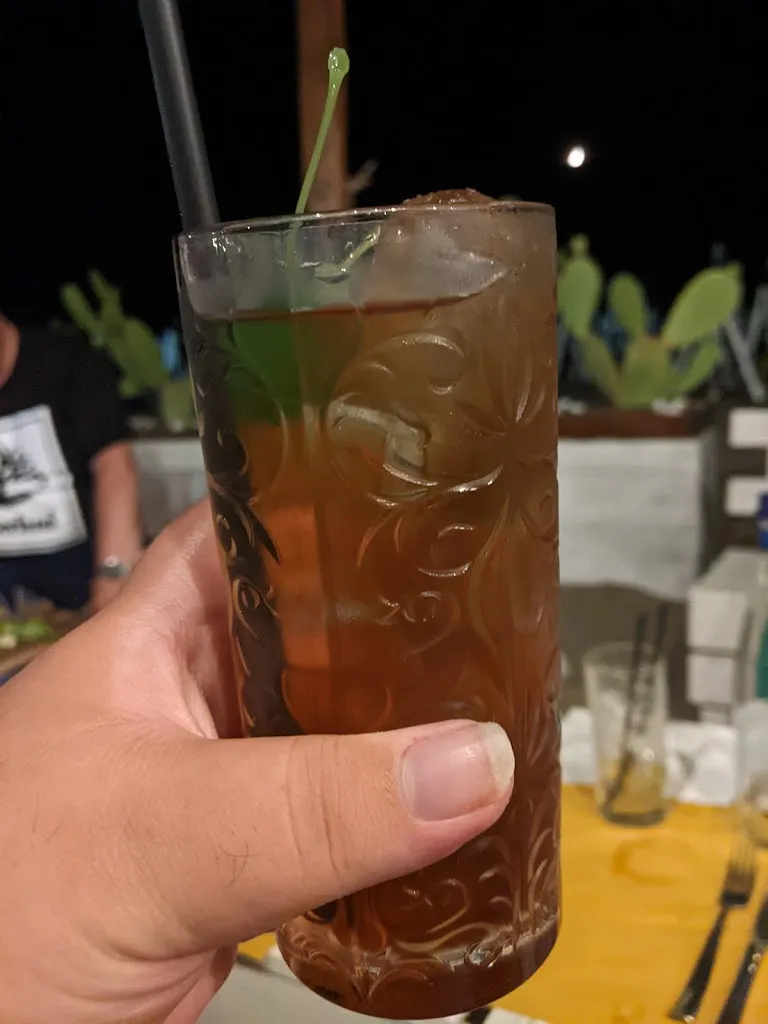 Jordan Brightman-Charles_Lido Athena_Capaccio_review