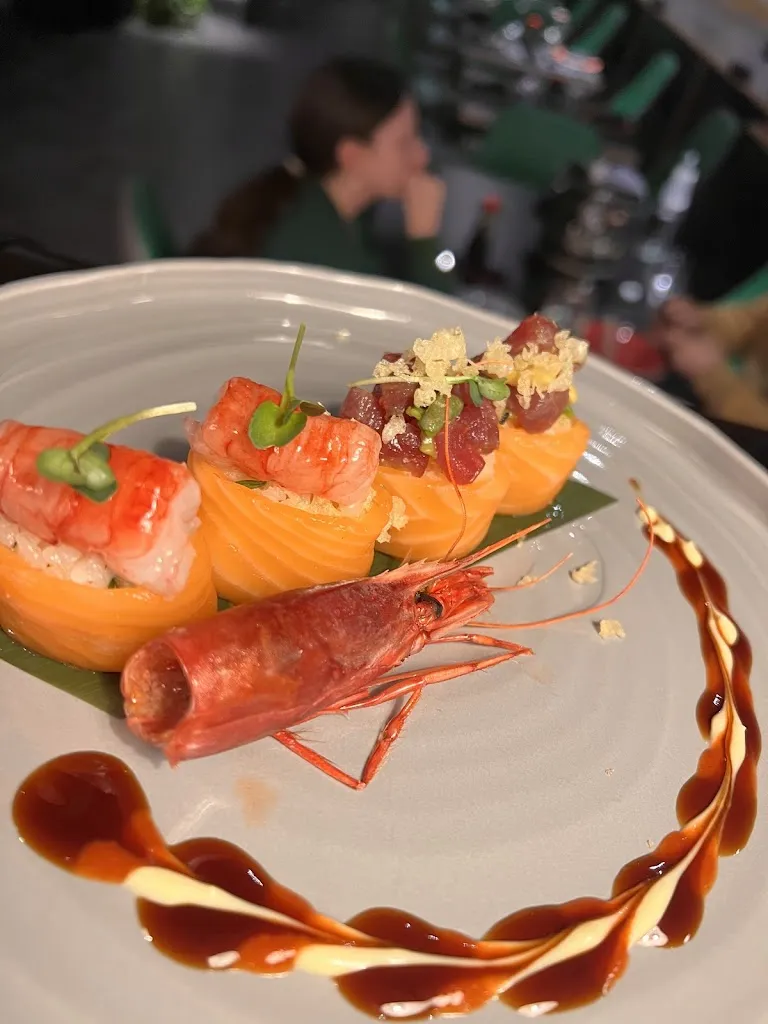 Nozomi sushi wine bar restaurant in Capaccio Scalo