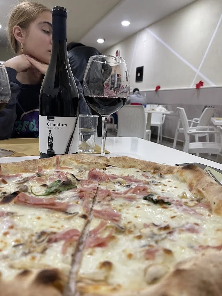 Зарема Чолак_Max Pizza_Capaccio Scalo_review