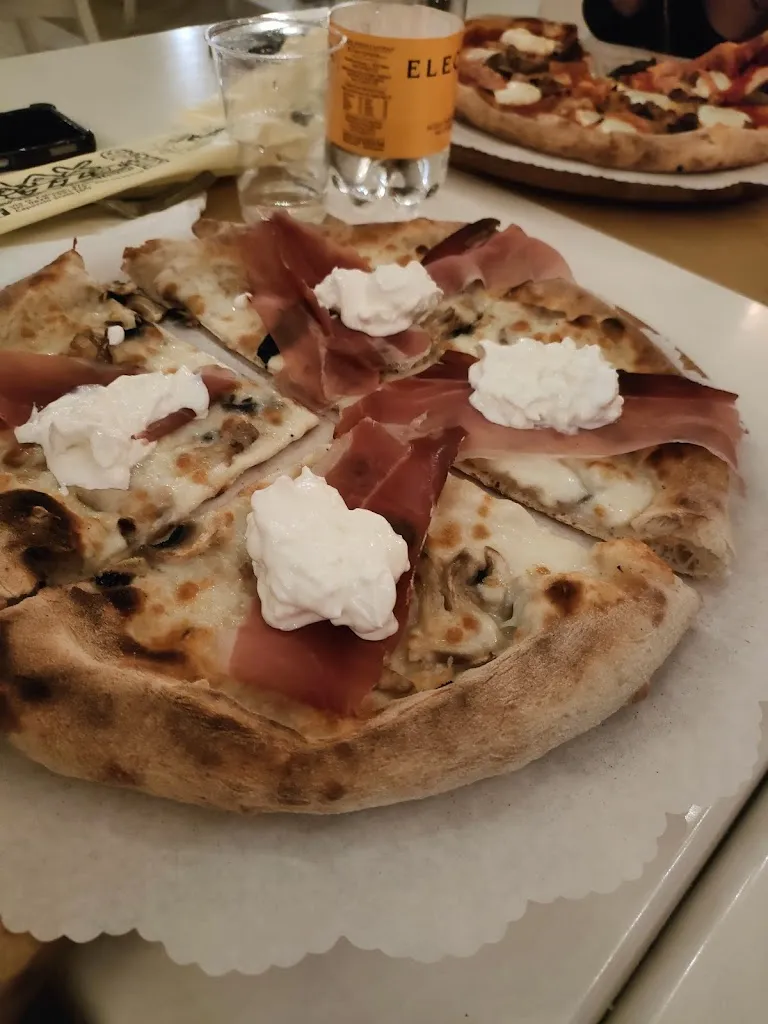 Leo “Phoenix”_Max Pizza_Capaccio Scalo_review