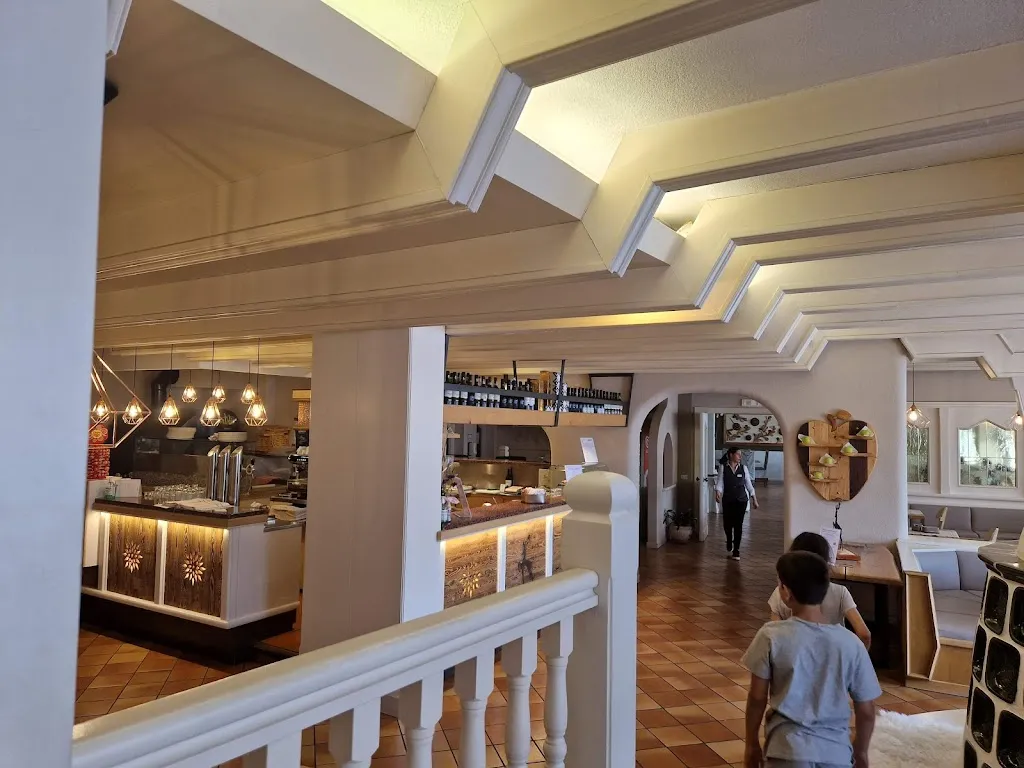 Ristorante Cervo_Carano_slider_image_1