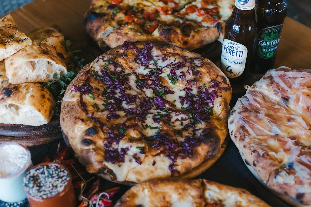 Pizza shop_Carano_slider_image_3