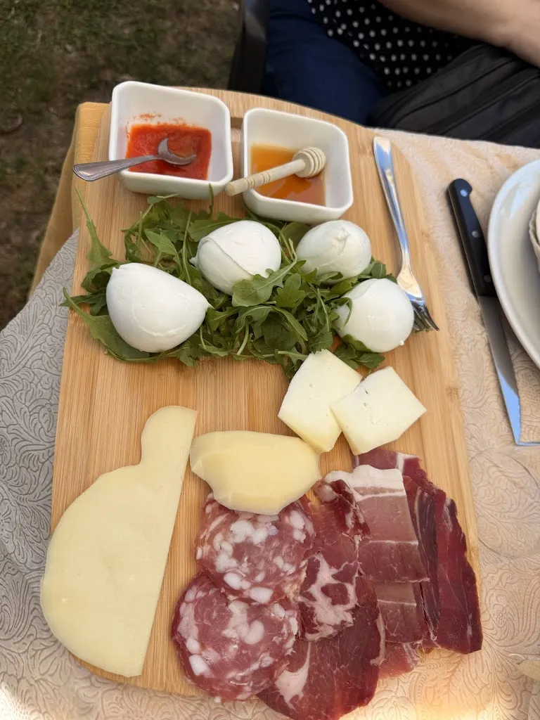 luigi santoro_Masseria Don Peppe 1907_Carinola_review