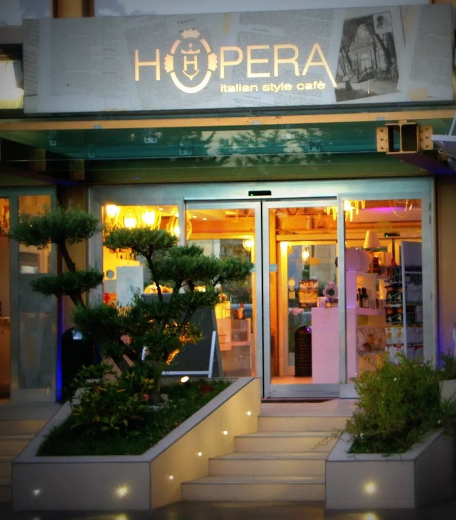 Hopera Café Capua restaurant in Capua