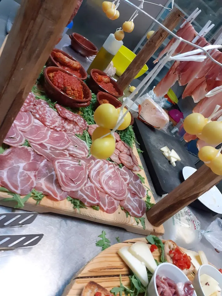 Menu_Bar_Capua_image_1