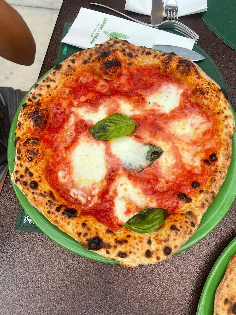 Lepore & Farine_Capua_slider_image_3