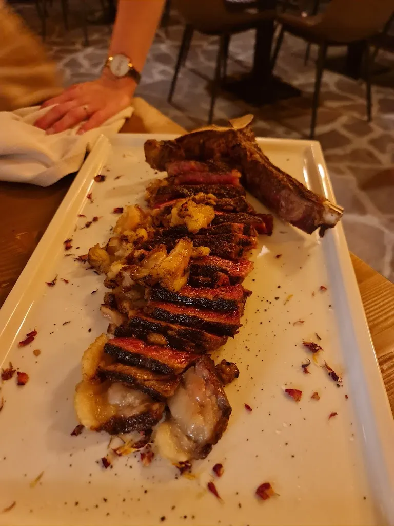 Niky Contestabile_Braceria Paparazzi_Francavilla al Mare_review