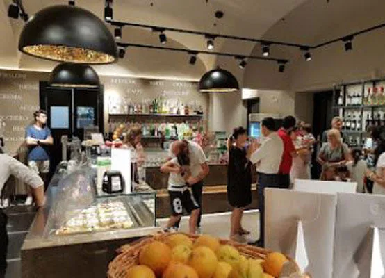 Alma Café Lounge e Winebar ristorante a Capua