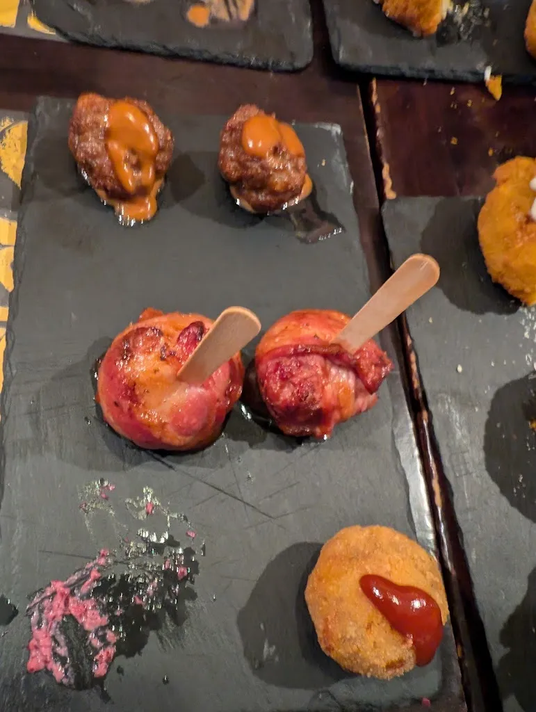 Menu_Much More Pub_Capua_image_1