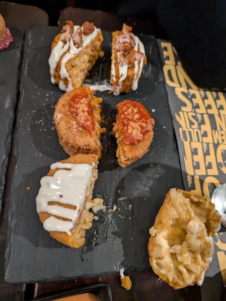 Menu_Much More Pub_Capua_image_5