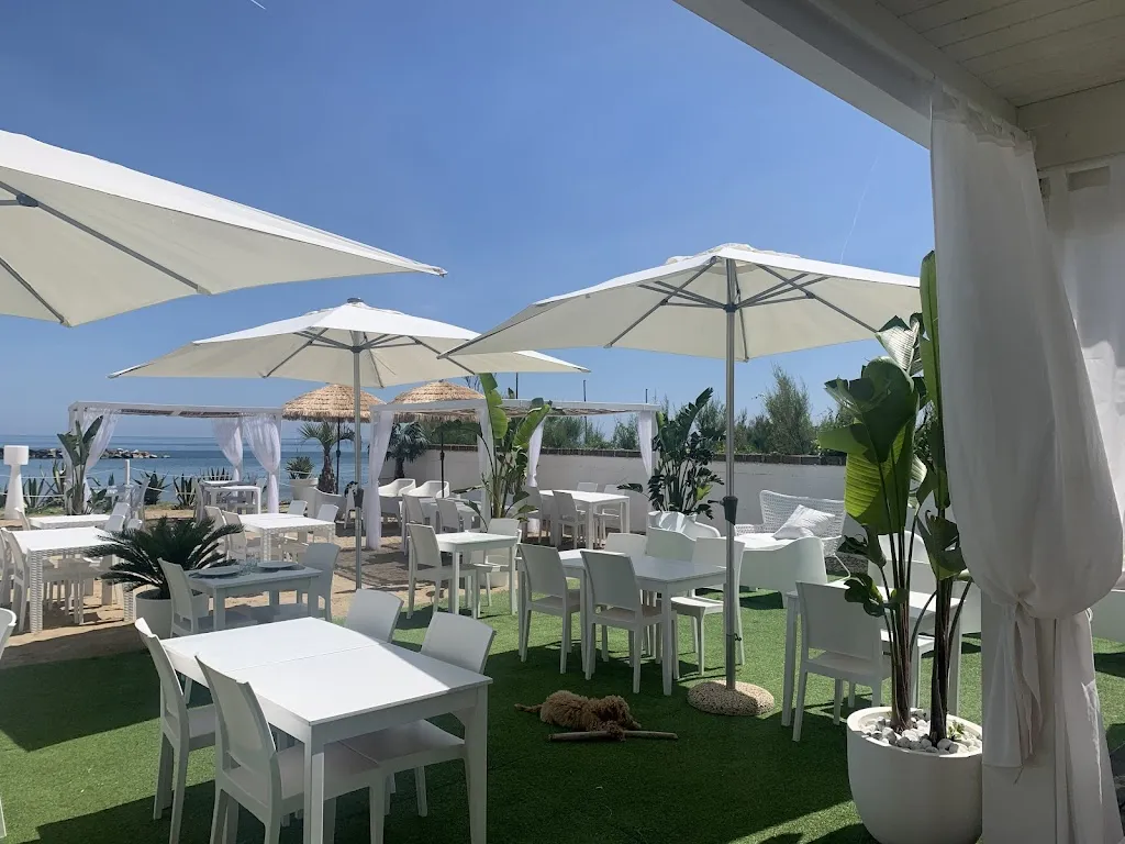 Il Gatto e la Volpe a Mare_Francavilla al Mare_slider_image_1