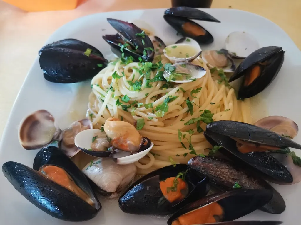 Borgo Paradiso restaurant in Casalbore