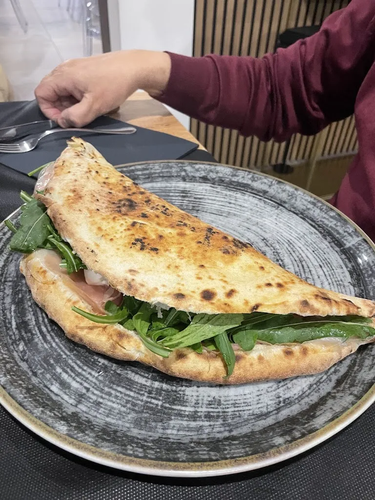 Giovanni Cavallo_Ristorante Pizzeria Classe 