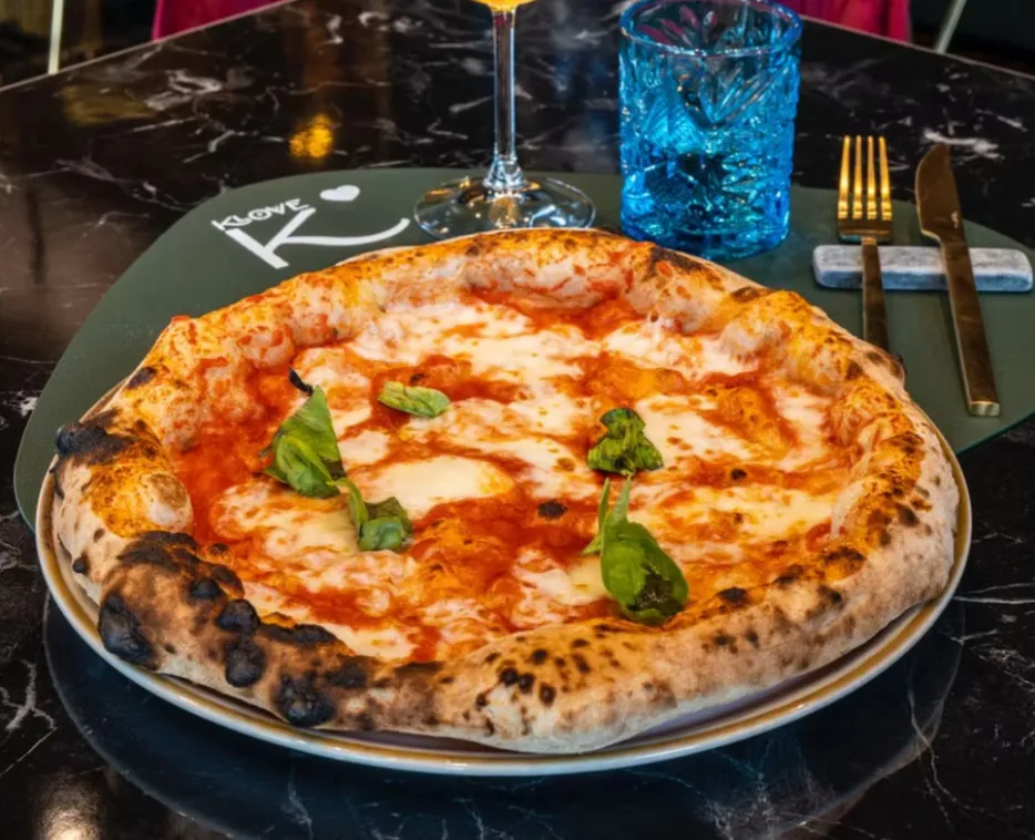 Klove | Pizzeria | Lounge Bar_Casal di Principe_slider_image_2