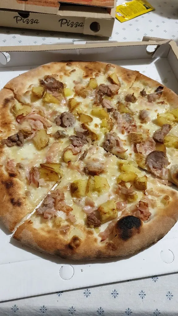 Luigi Drappello_Pizzeria Zii Anna_Casal di Principe_review