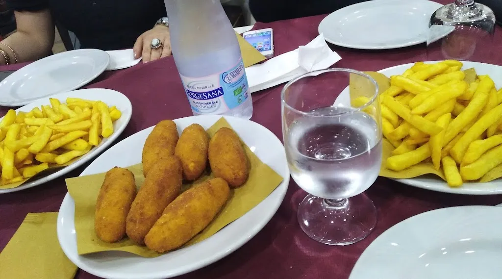 Pizzeria Zii Anna_Casal di Principe_slider_image_3