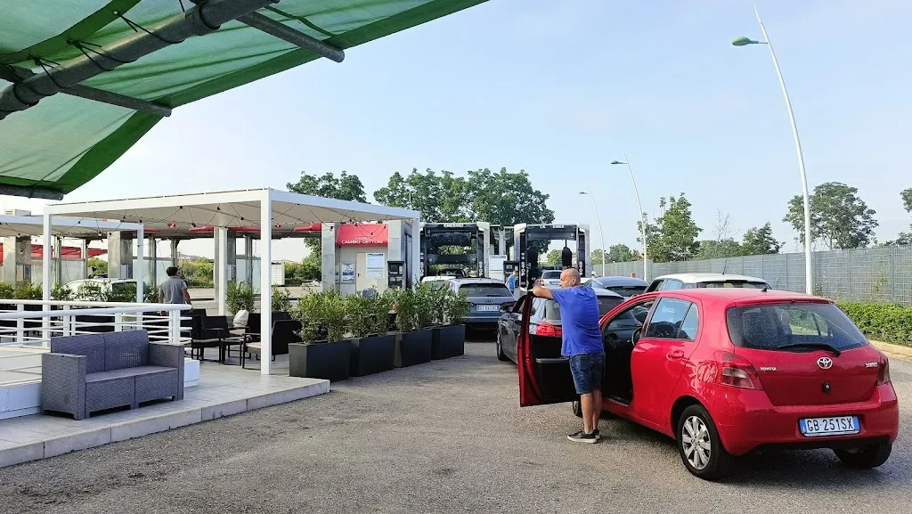 Carlo Petrillo_Marzia Cafe'_Casal di Principe_review