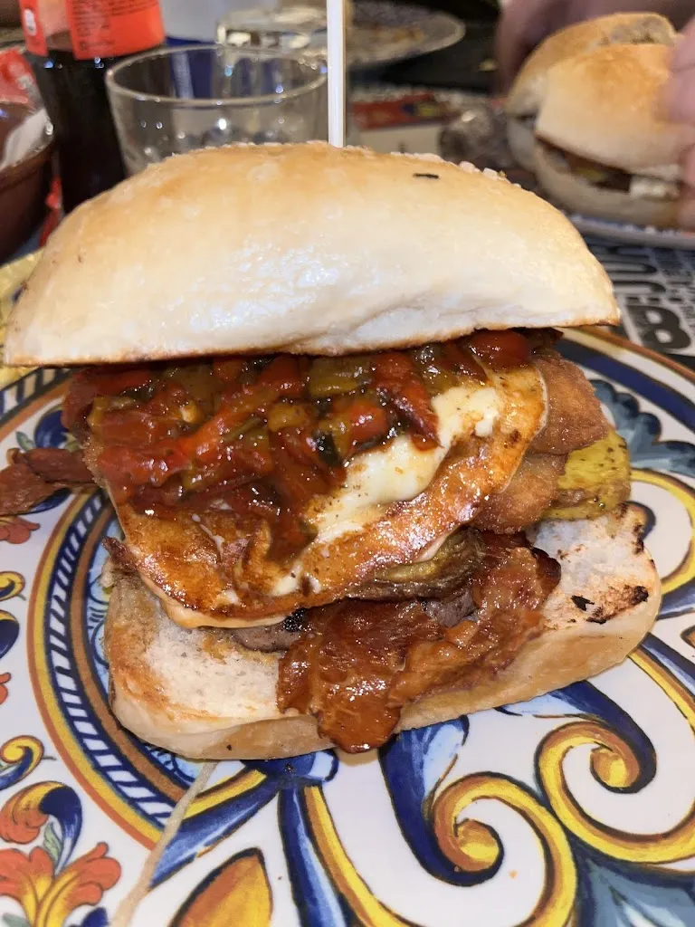 Antonio Mottola_Babecù Burger_Casal di Principe_recensione