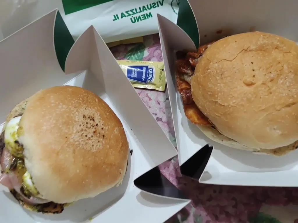 Babecù Burger_Casal di Principe_slider_image_2