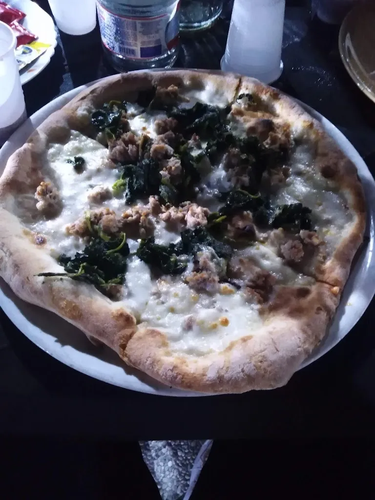 Raffaella Capaldo_American Pizza #Margheritacomeme_Casal di Principe_review