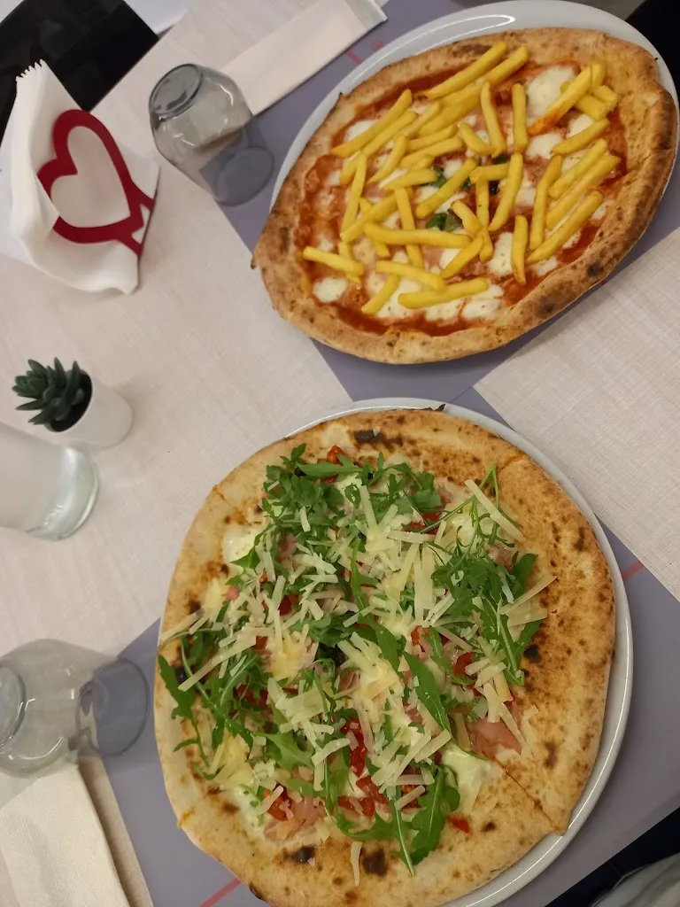 Antonio Pietroluongo_Pizzeria Il Capriccio_Casal di Principe_review