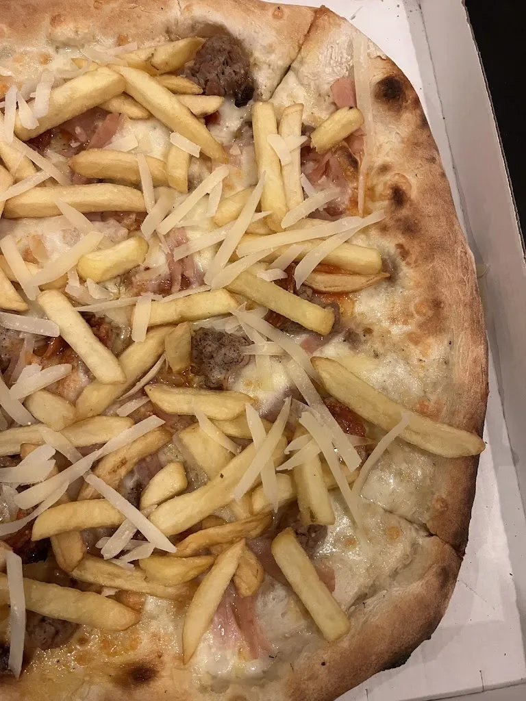 pizzeria i 2 monelli_Casal di Principe_slider_image_3