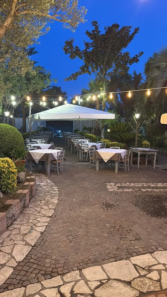 Zeno Garden restaurant in Casal di Principe