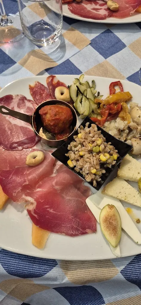 palma botta_L' Oasi del Gusto di Nicola Lovisi_Casaletto Spartano_review