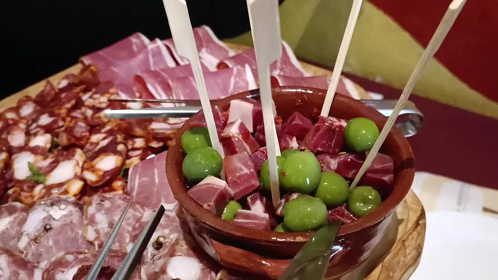 L' Oasi del Gusto di Nicola Lovisi_Casaletto Spartano_slider_image_2