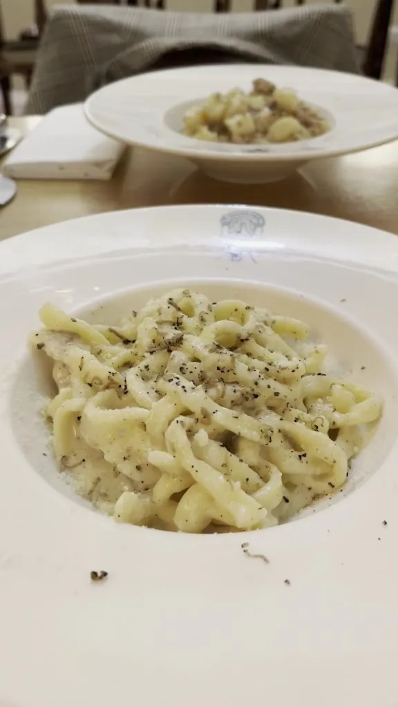 La Taverna dei Fori Imperiali_Imposte_slider_image_2